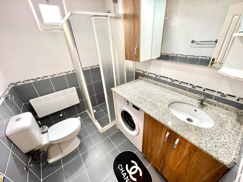 Romslig 3+1 Penthouse med Fjellutsikt i Alanya - Oba