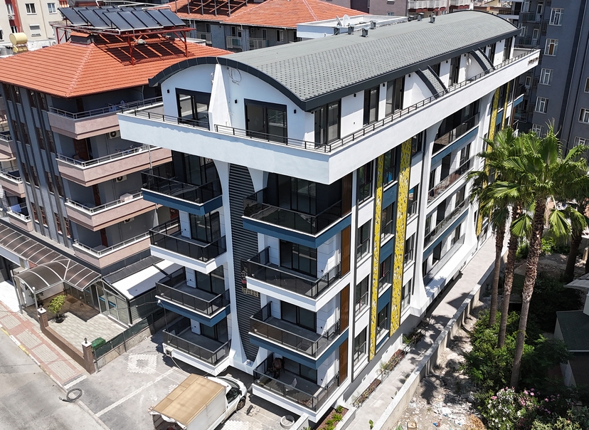 Luksuriøs 2+1 Lejlighed med Slot og Bjergudsigt, Alanya Centrum