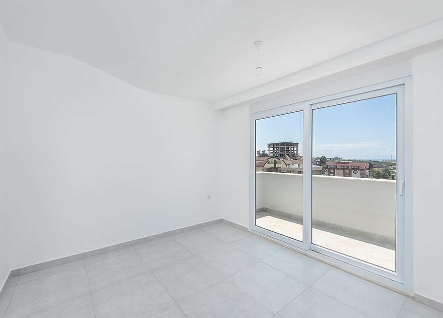 2+1 lägenhet med slott- och bergsutsikt, Alanya - Avsallar