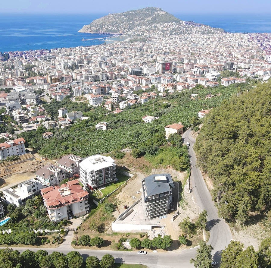 Luksus 2+1 Lejlighed med Hav-, Borg- og Bjergudsigt i Hasbahce, Alanya