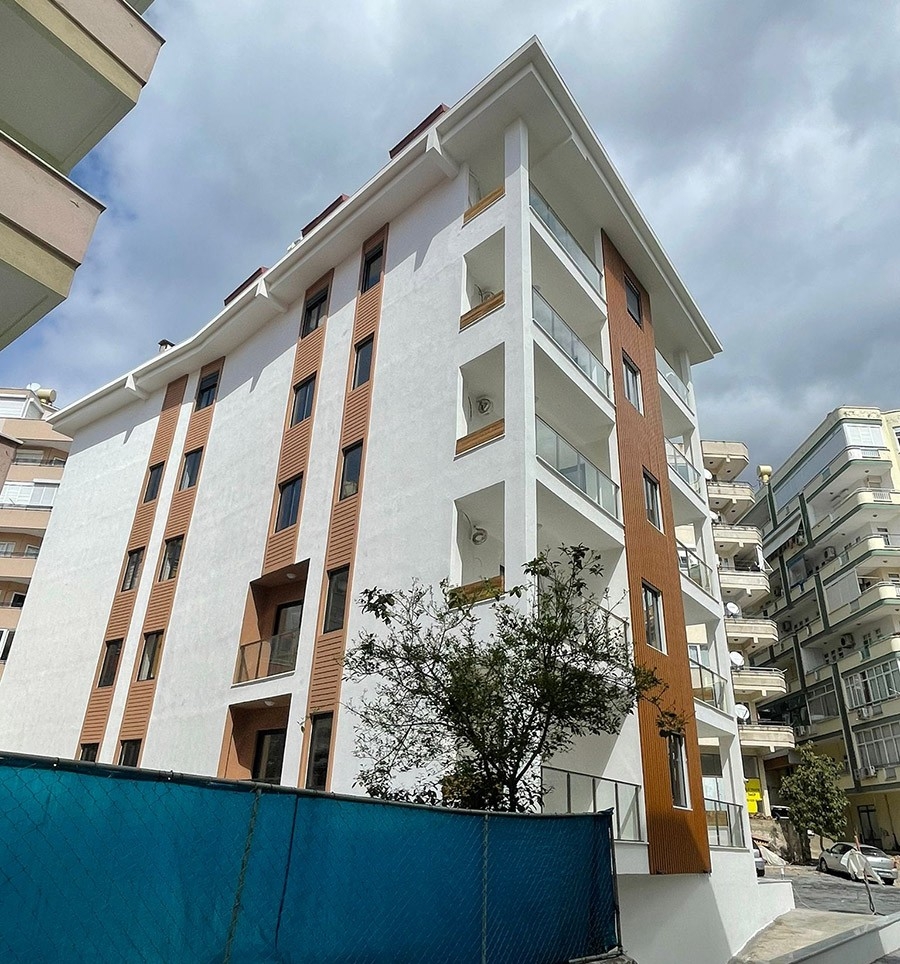 Luxuriöses 2+1 Apartment mit Meerblick, Burg- und Bergblick im Zentrum von Alanya