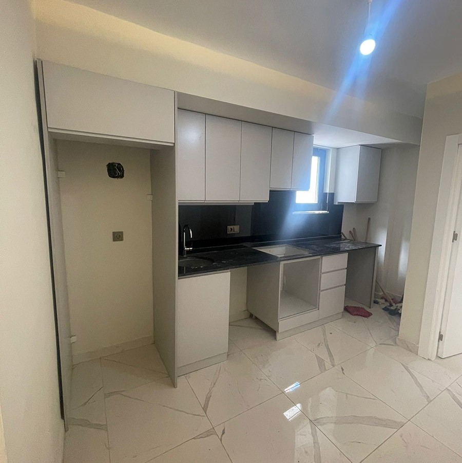 Luxuriöses 2+1 Apartment mit Meerblick, Burg- und Bergblick im Zentrum von Alanya