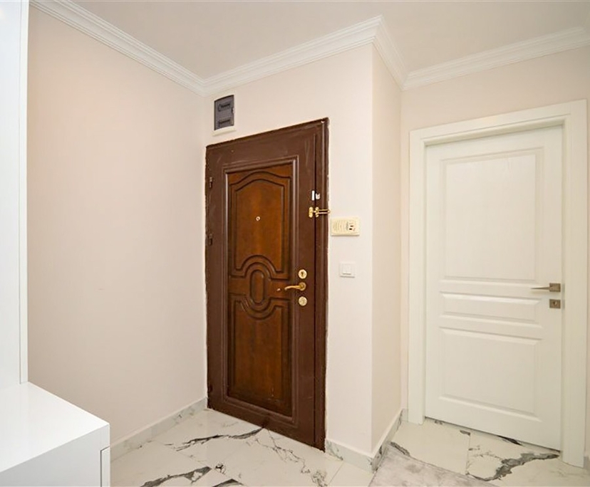 2+1 Wohnung mit atemberaubendem Blick, Alanya Zentrum