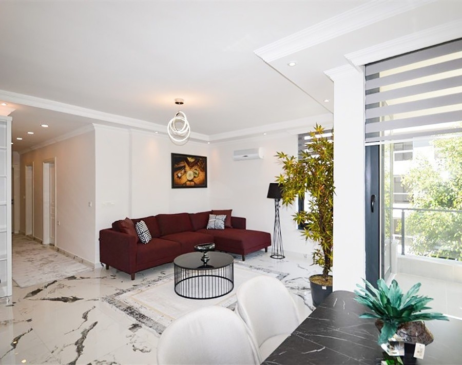 2+1 Wohnung mit atemberaubendem Blick, Alanya Zentrum