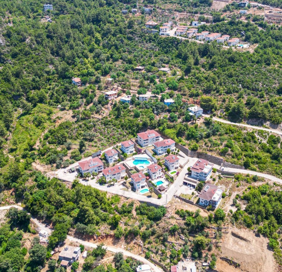 Immediately available 3+1 apartment with a large living area in Alanya