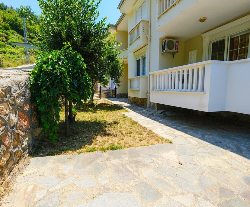 Immediately available 3+1 apartment with a large living area in Alanya