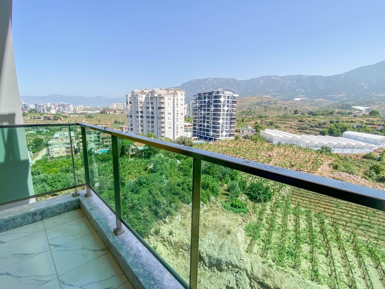 Luxury 1+1 apartment in Alanya