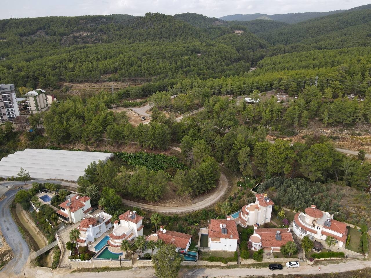 2+1 Villa med slott- och bergsutsikt, Alanya Avsallar