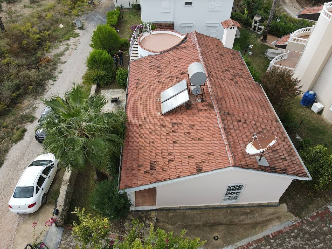2+1 Villa med slott- och bergsutsikt, Alanya Avsallar