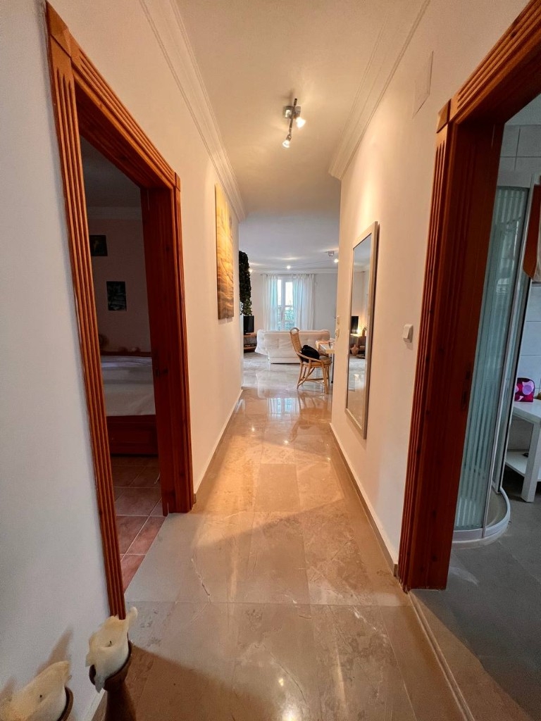 2+1 Villa med slott- och bergsutsikt, Alanya Avsallar