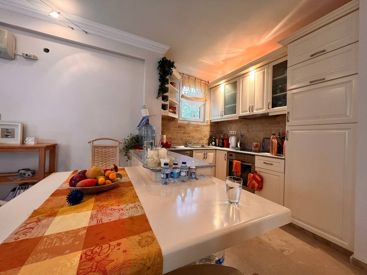 2+1 Villa med slott- och bergsutsikt, Alanya Avsallar