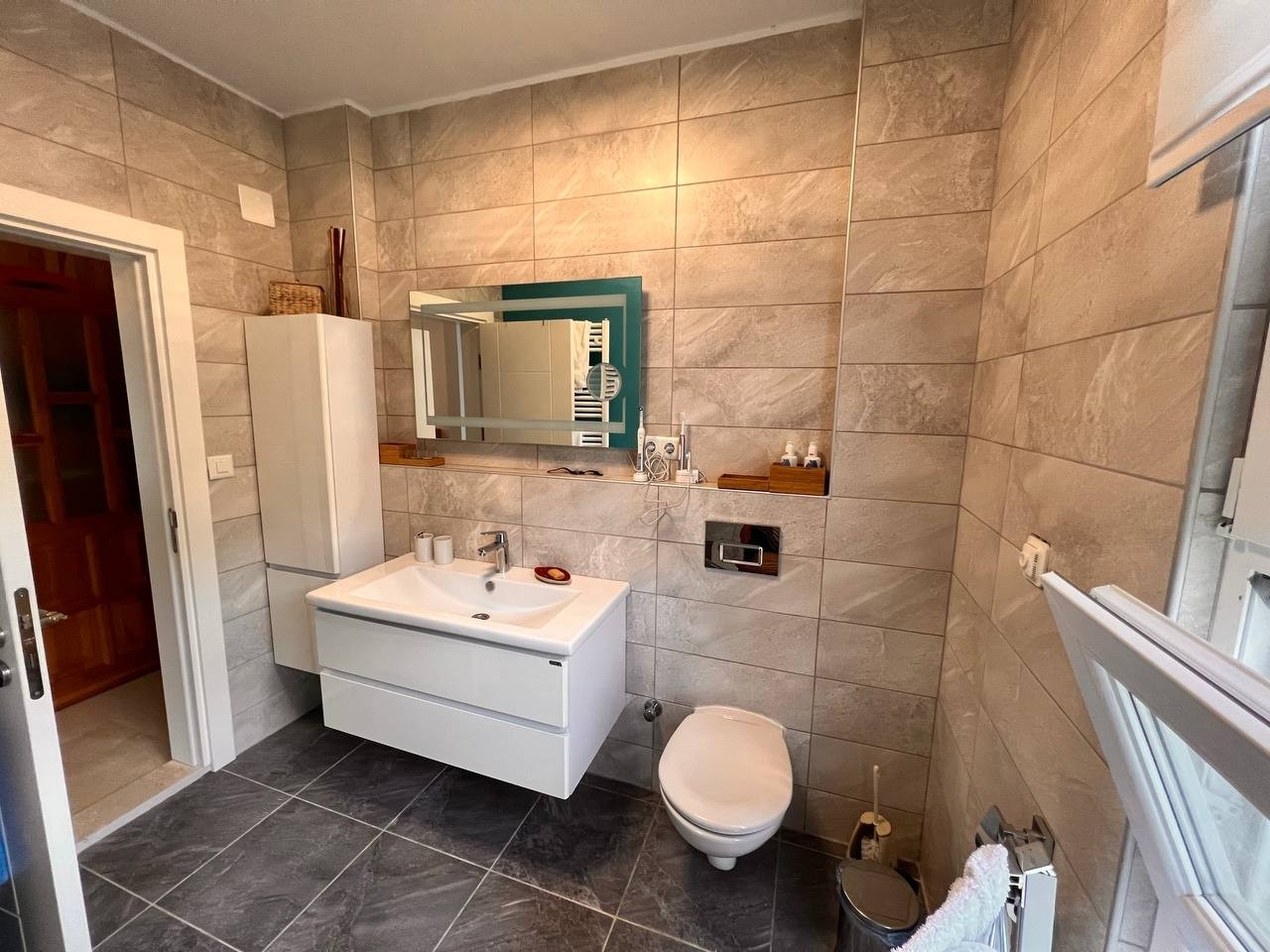 2+1 Villa med slott- och bergsutsikt, Alanya Avsallar