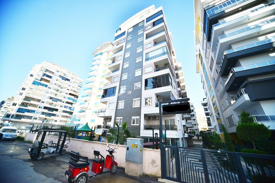 3+1 Luxury Apartment with Castle and Mountain Views, Alanya