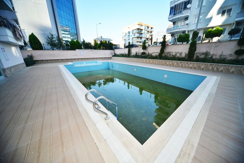 3+1 Luxury Apartment with Castle and Mountain Views, Alanya