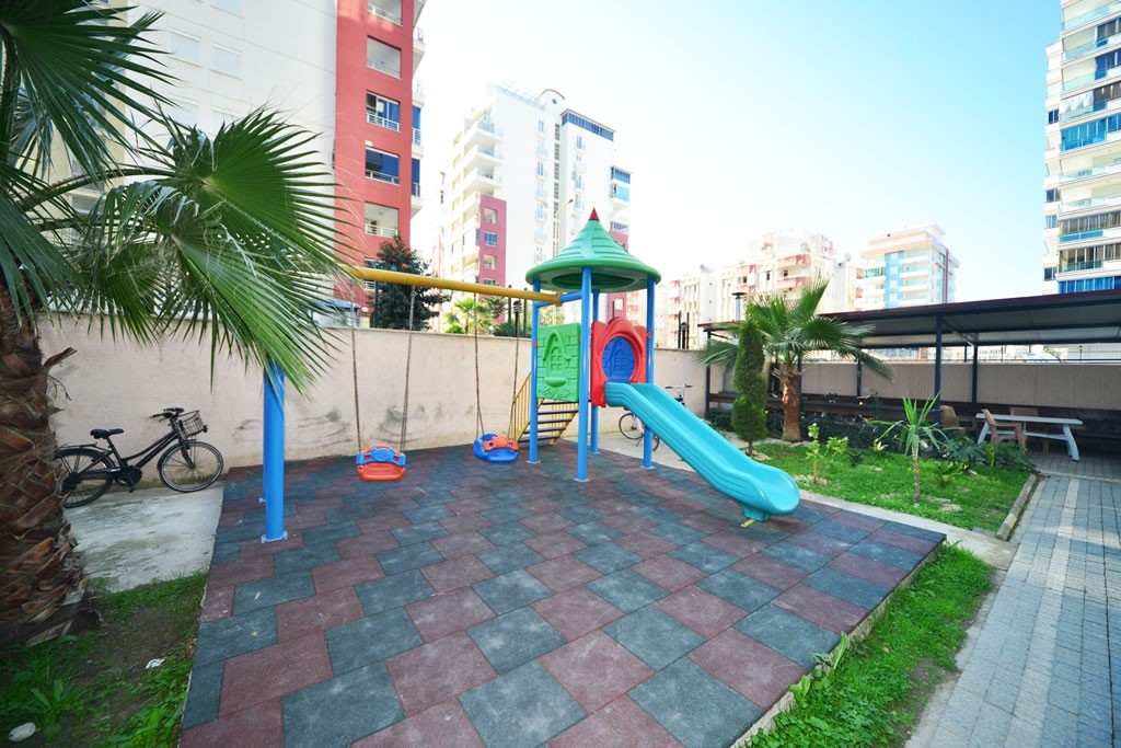 3+1 Luxury Apartment with Castle and Mountain Views, Alanya