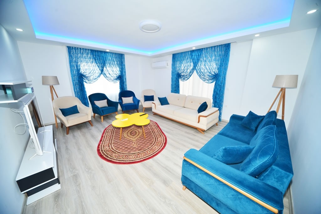 3+1 Luxury Apartment with Castle and Mountain Views, Alanya