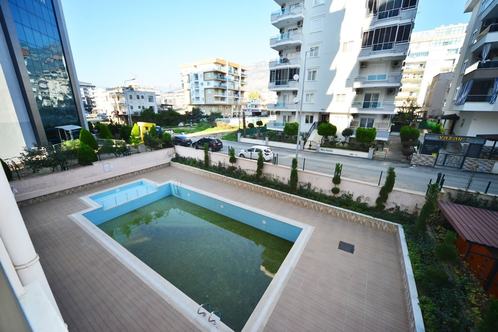 3+1 Luxury Apartment with Castle and Mountain Views, Alanya