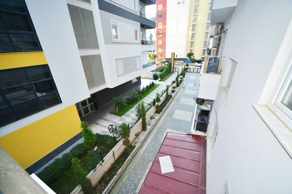3+1 Luxury Apartment with Castle and Mountain Views, Alanya
