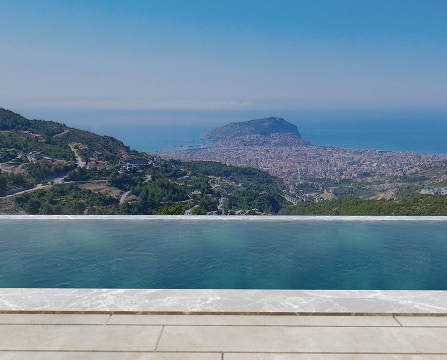 Luxurious 8+1 Villa with Stunning Views in Alanya Tepe