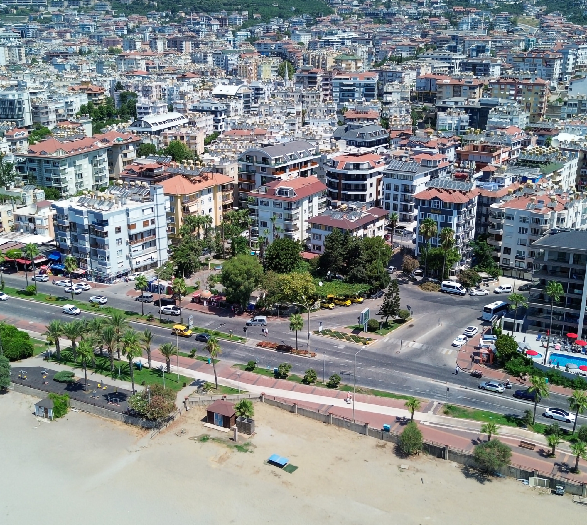 Luxuriöses 4+1 Apartment mit atemberaubendem Ausblick, Alanya Zentrum