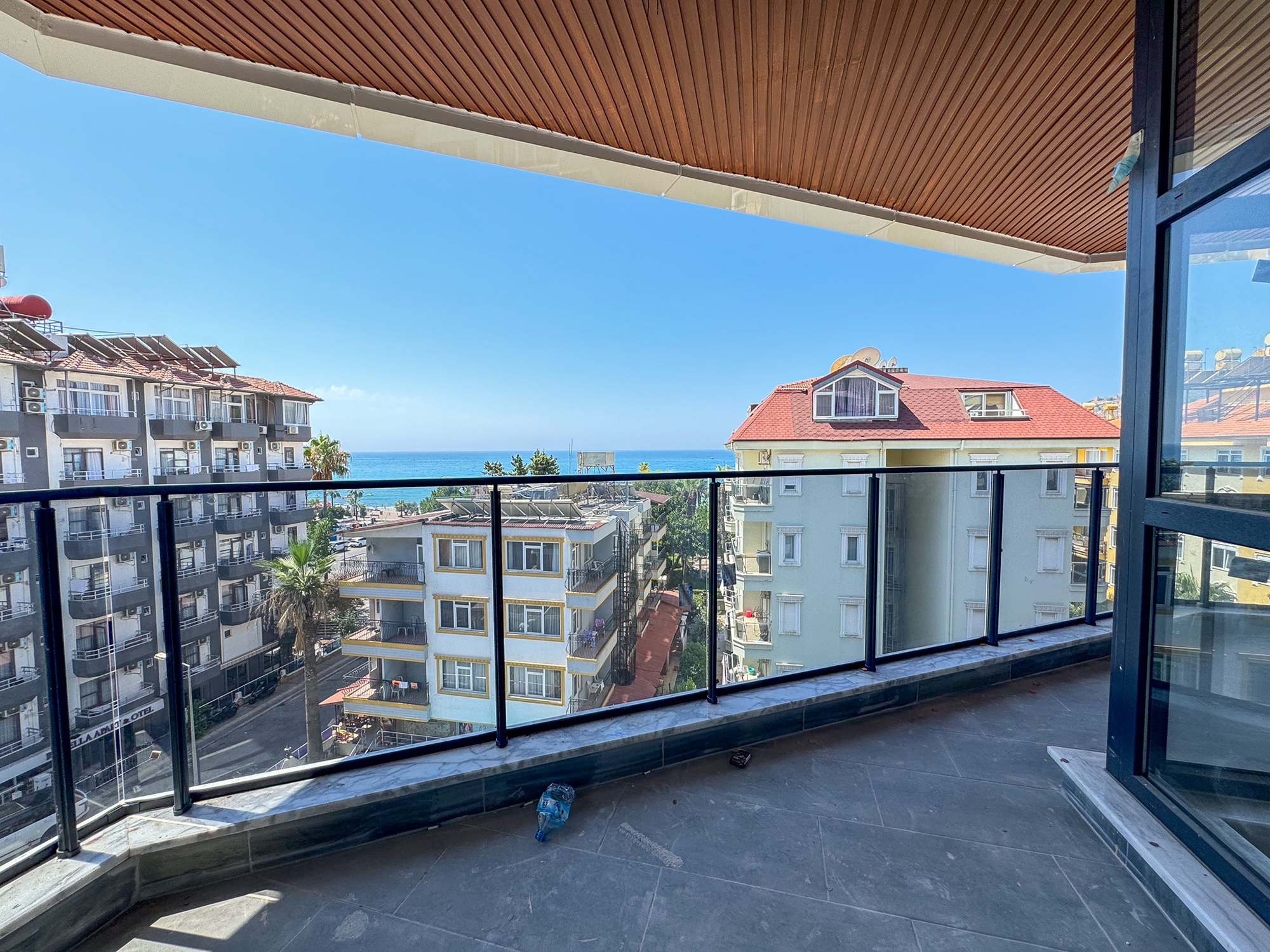 Luxuriöses 4+1 Apartment mit atemberaubendem Ausblick, Alanya Zentrum