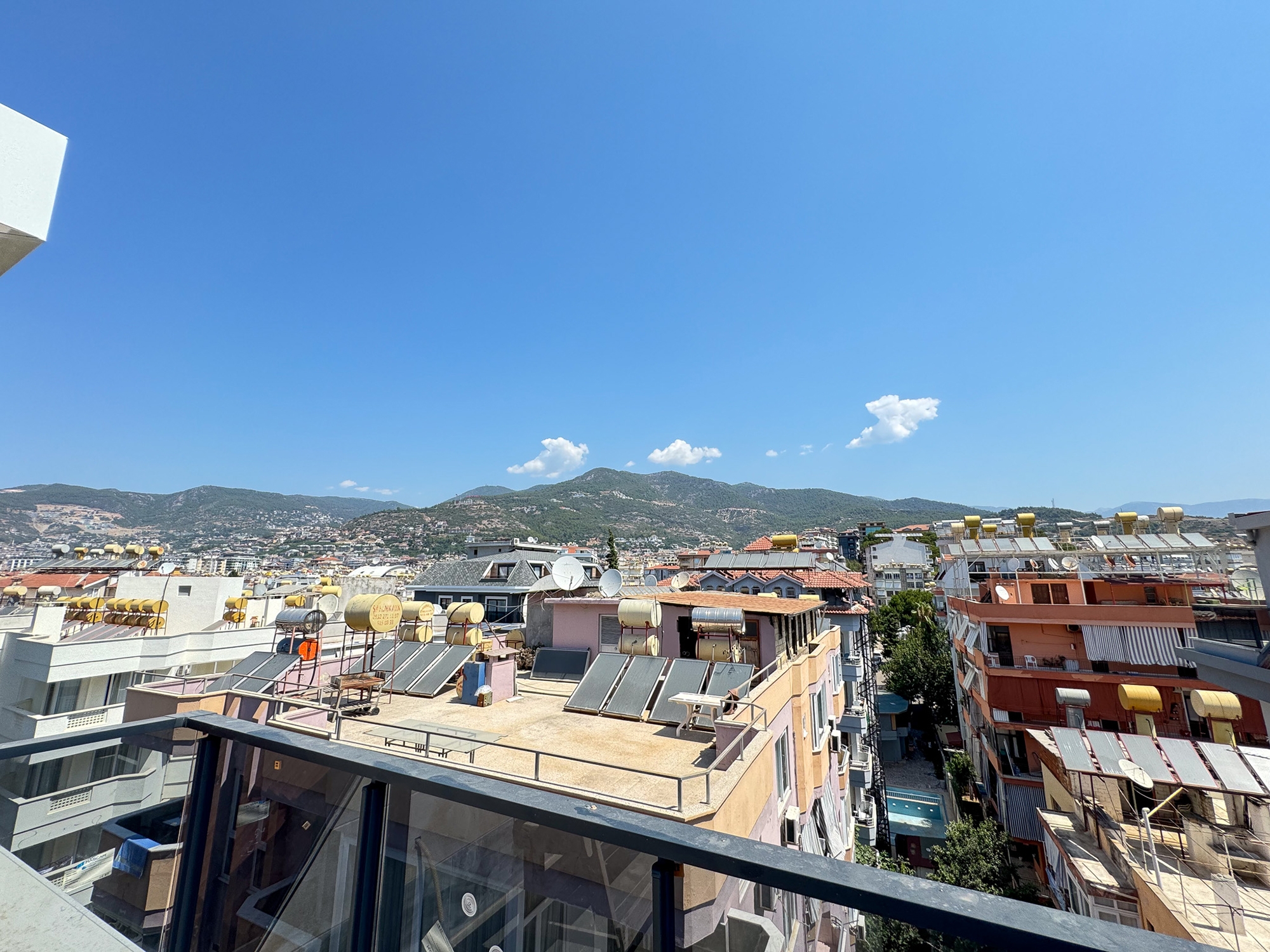 Luxuriöses 4+1 Apartment mit atemberaubendem Ausblick, Alanya Zentrum