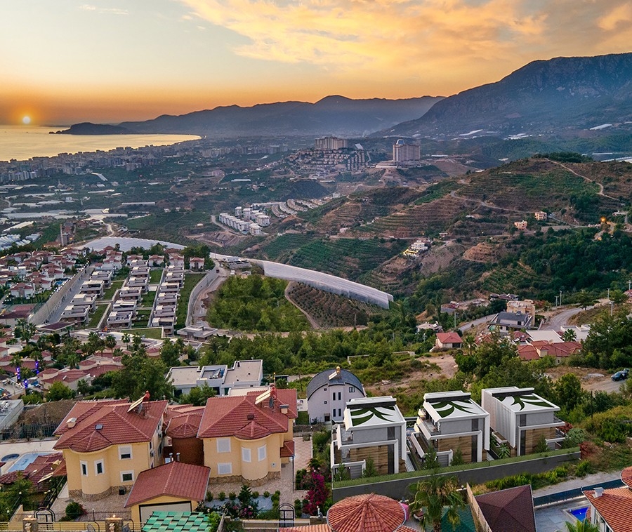 Luxury villa with sea and landscape view coming soon in Alanya