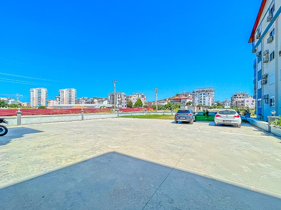 1+1 Квартира с видом на горы в Газипаша, Алания