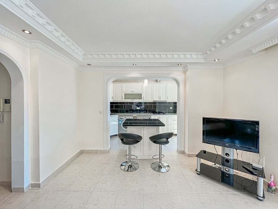 Luxurious 2+1 with Castle and Mountain Views, Alanya - Mahmutlar