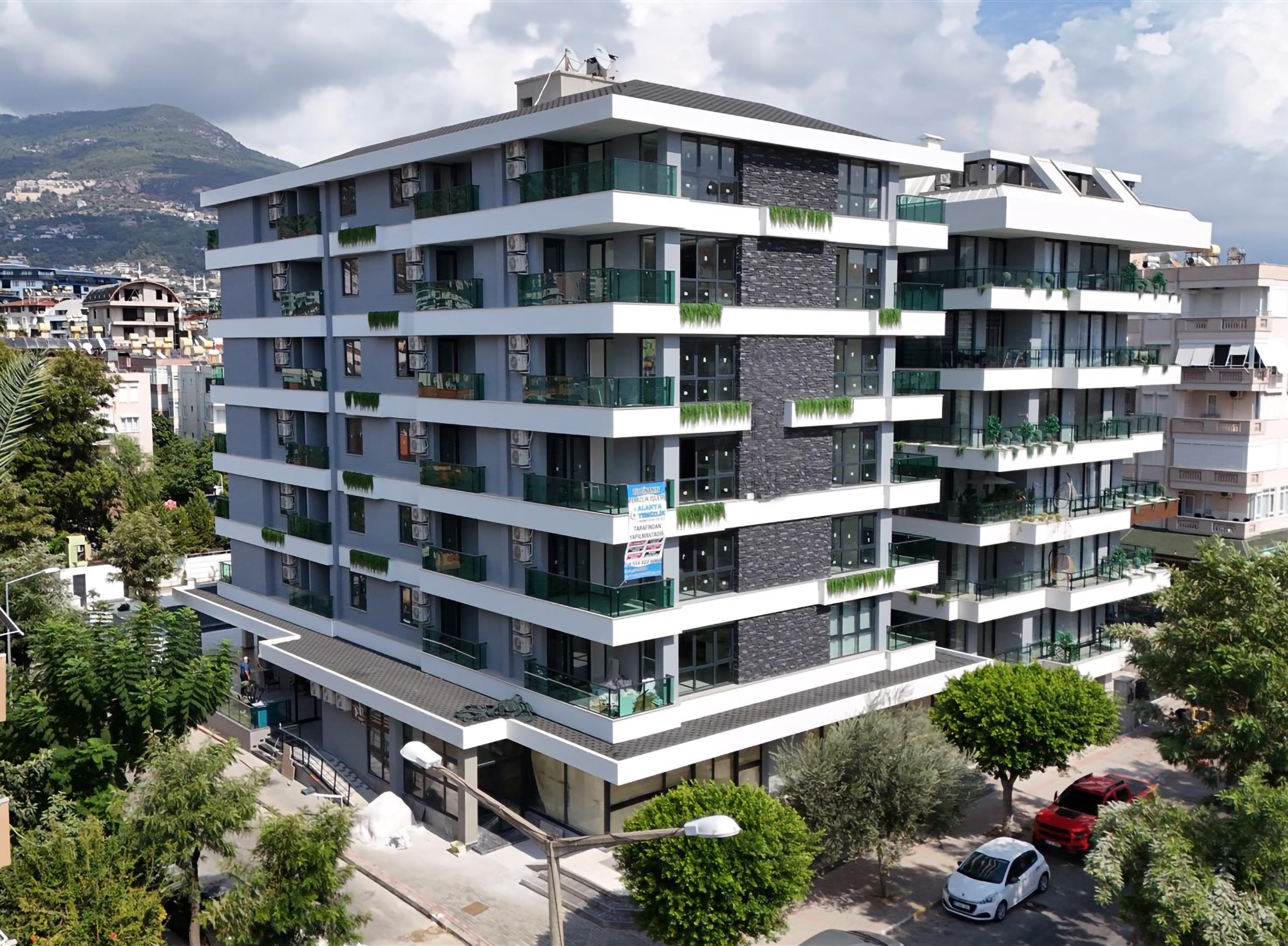 Luxuriöses 1+1 Apartment mit Bergblick, Alanya Zentrum