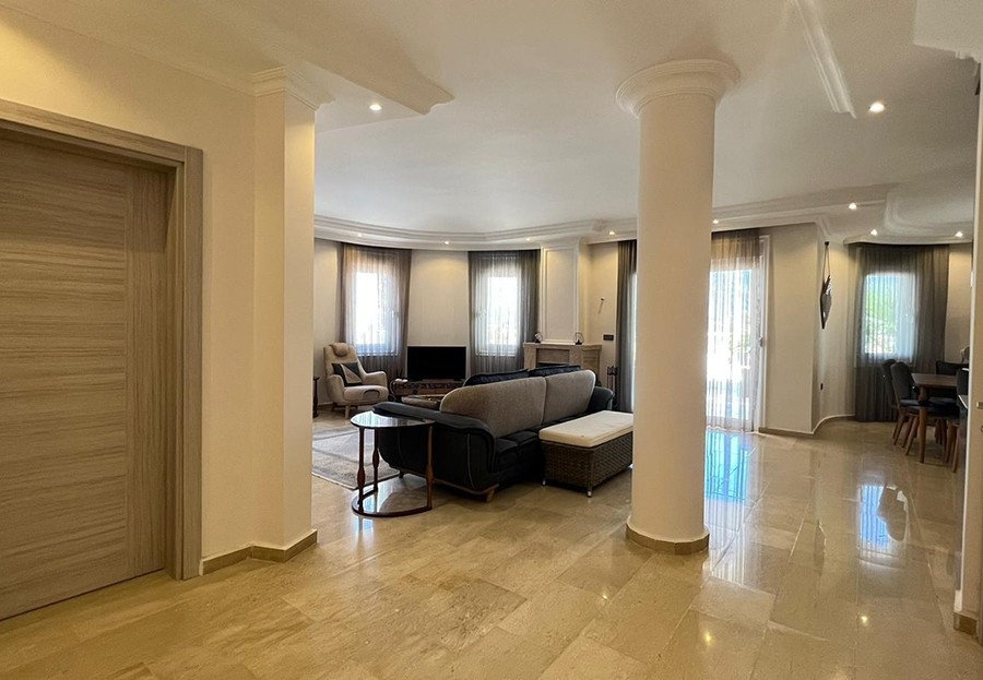 Mountain View 3+1 Villa in Kargicak, Alanya