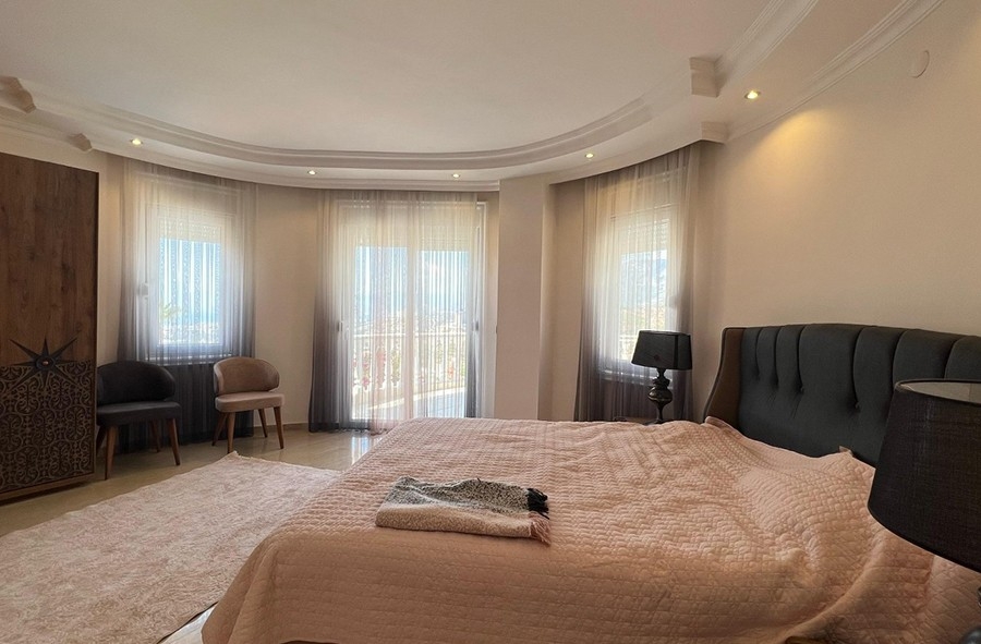 Mountain View 3+1 Villa in Kargicak, Alanya