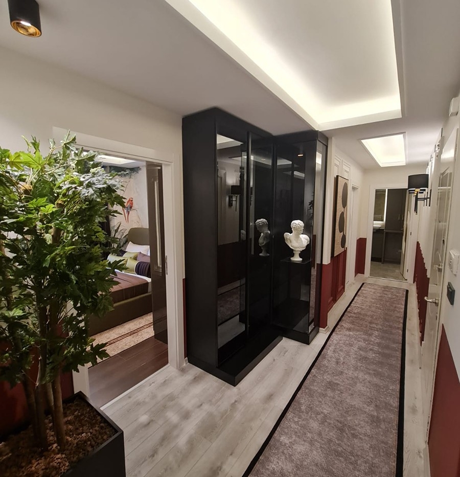 Spacious 2+1 Apartment in Alanya City Center with Mountain View