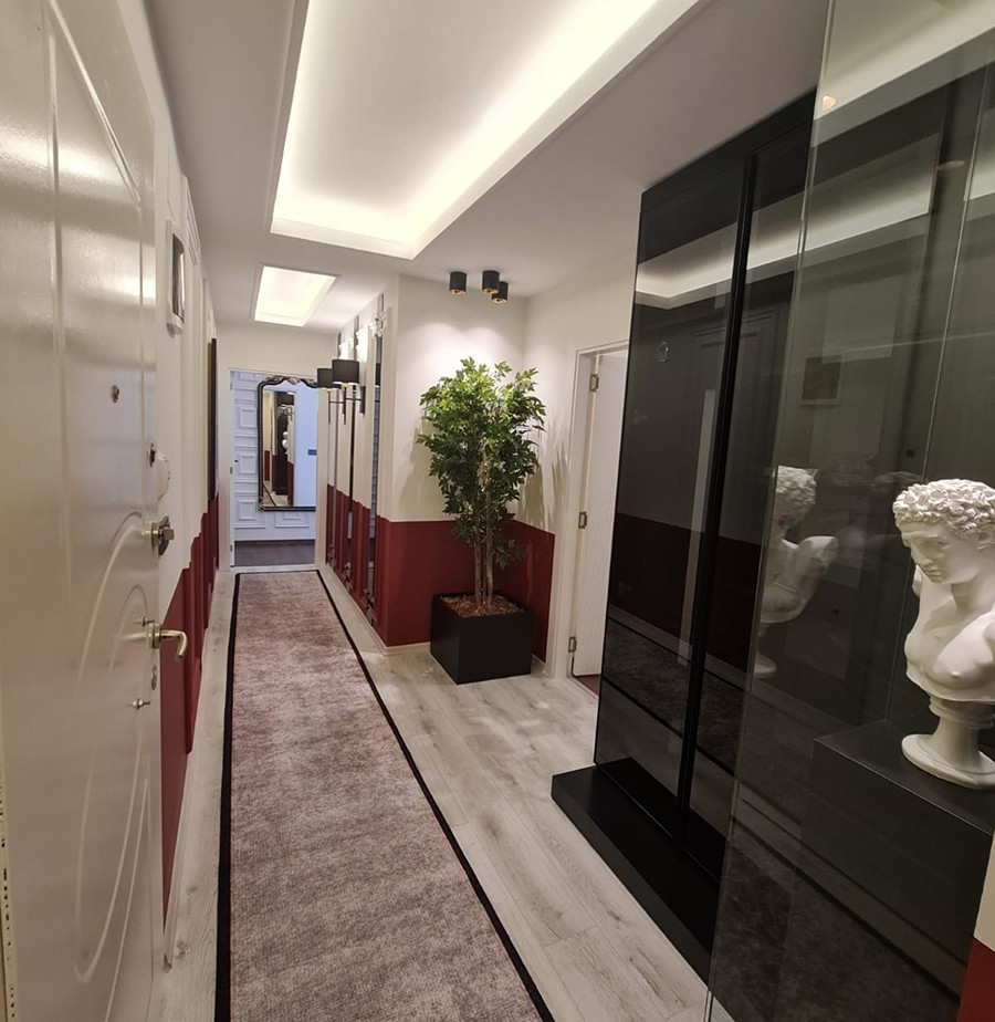 Spacious 2+1 Apartment in Alanya City Center with Mountain View
