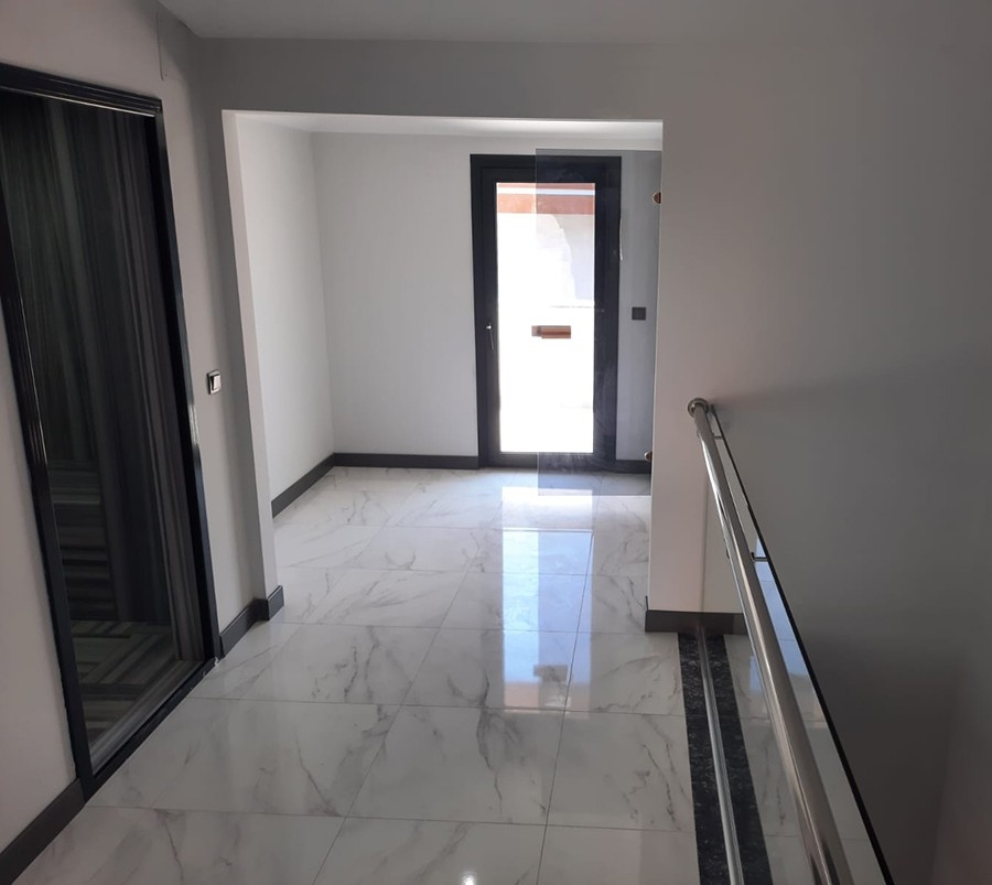 Lyxig 4+1 Villa med Bergsutsikt, Alanya - Avsallar