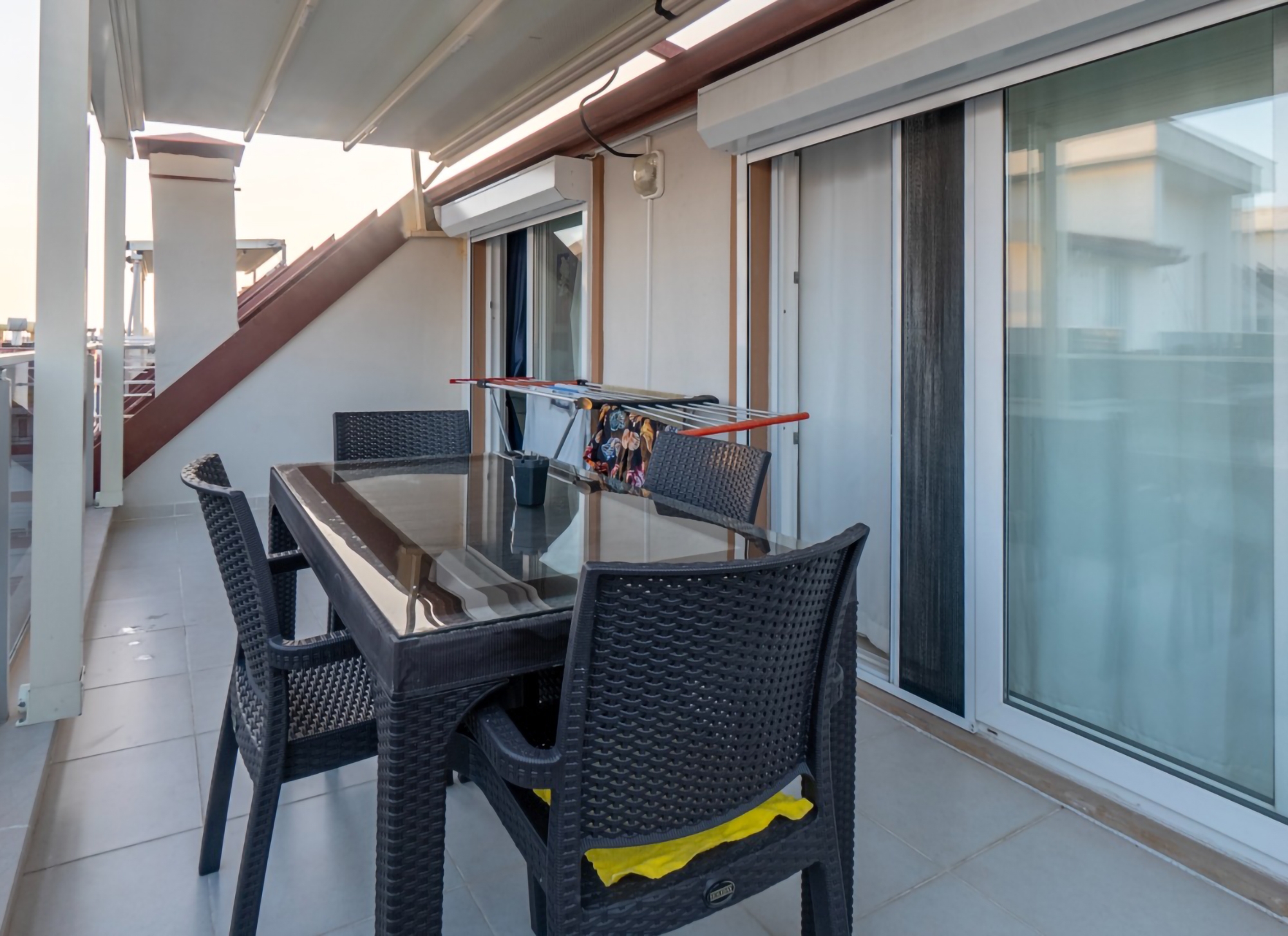 Luxuriöses 2+1 Penthouse mit Bergblick im Zentrum von Alanya