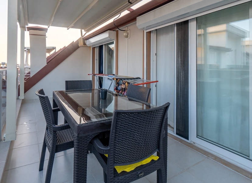 Luxuriöses 2+1 Penthouse mit Bergblick im Zentrum von Alanya