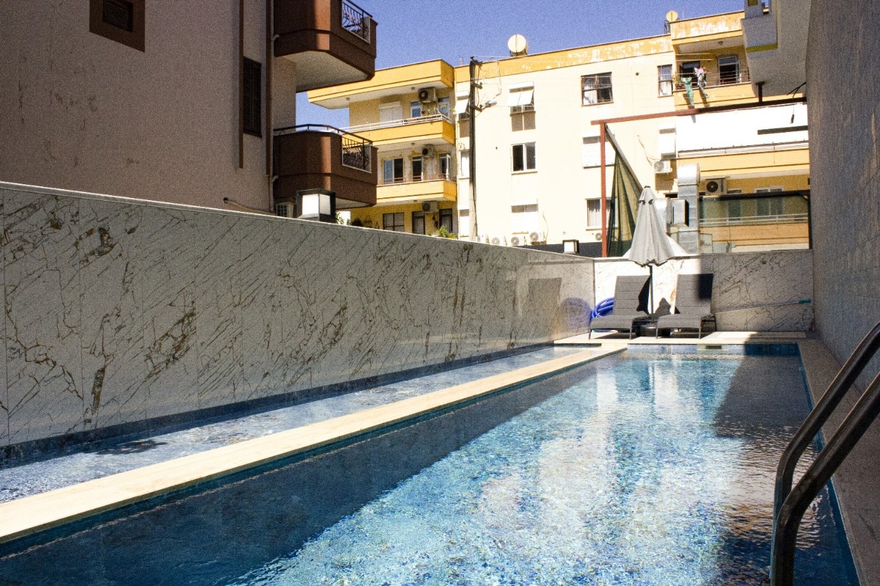 Luxury 1+1 Apartment with Mountain View, Alanya Center