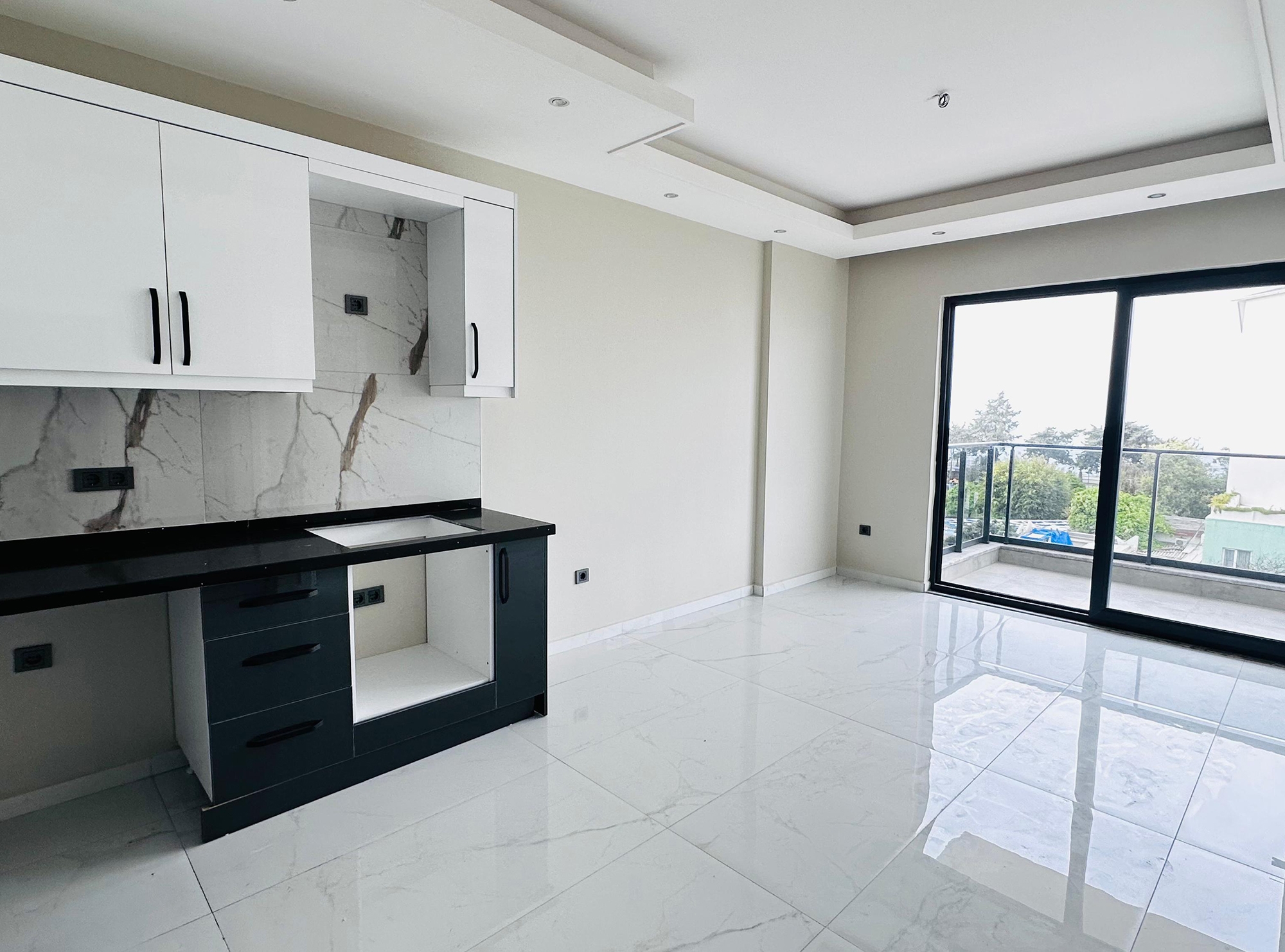 Luxuriöses 1+1 Apartment mit Meerblick und Bergblick, Alanya - Kargicak