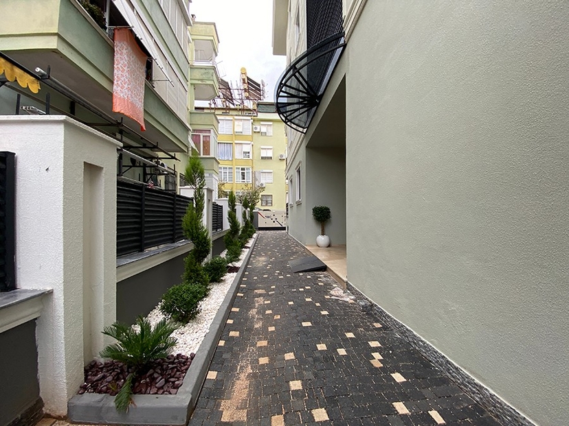 Bjergudsigt 1+1 Lejlighed i Alanya Centrum