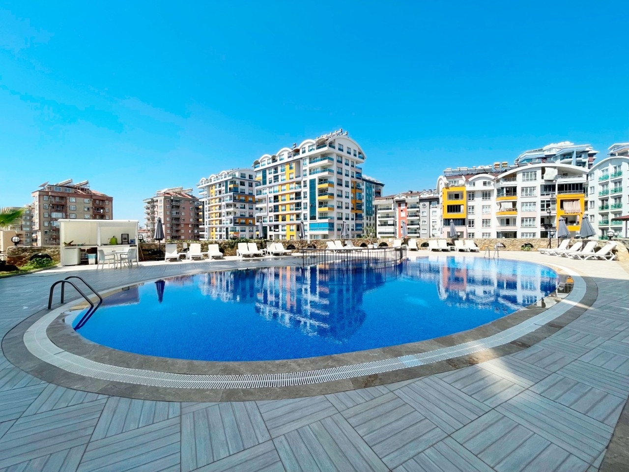 Stunning 2+1 Apartment with Sea and Castle Views, Alanya Tosmur