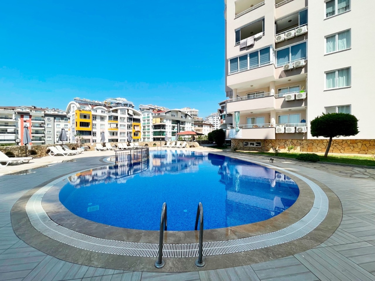 Stunning 2+1 Apartment with Sea and Castle Views, Alanya Tosmur