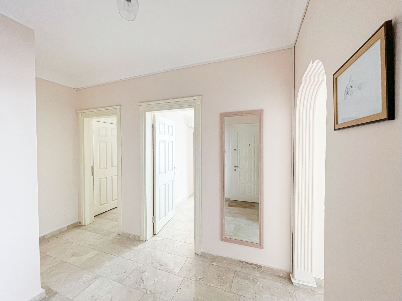 Stunning 2+1 Apartment with Sea and Castle Views, Alanya Tosmur