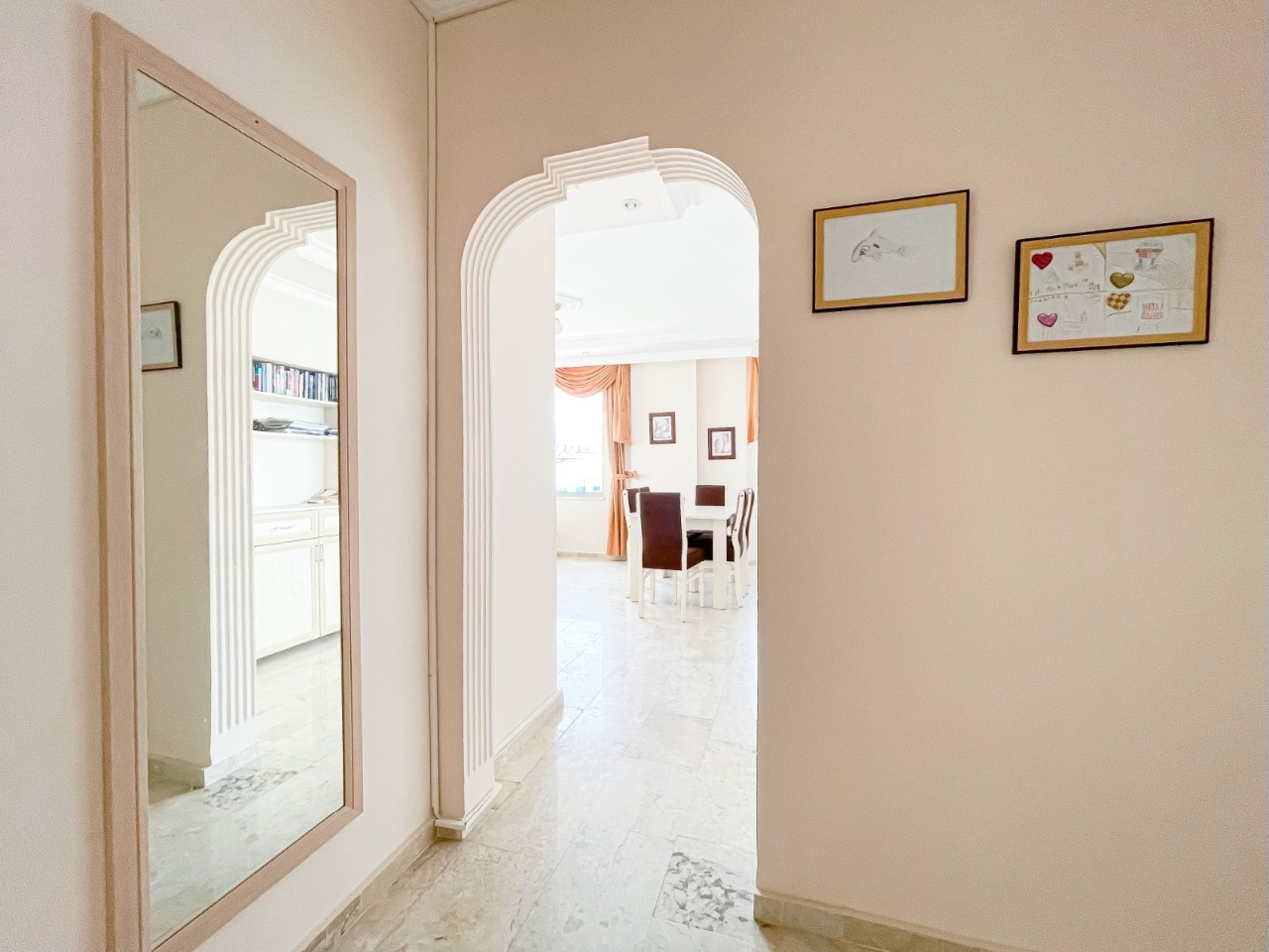 Stunning 2+1 Apartment with Sea and Castle Views, Alanya Tosmur