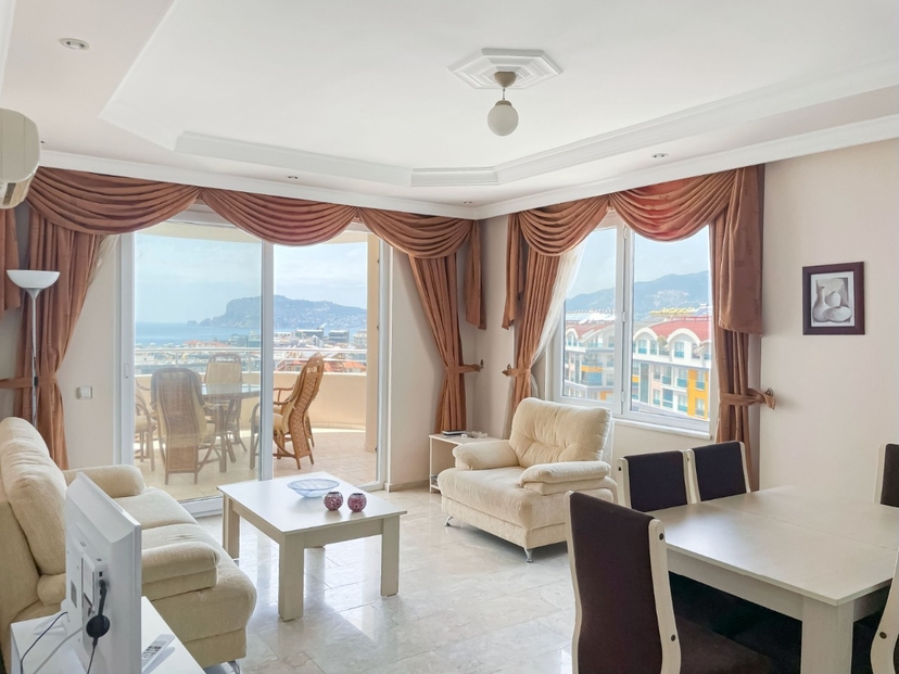 Stunning 2+1 Apartment with Sea and Castle Views, Alanya Tosmur