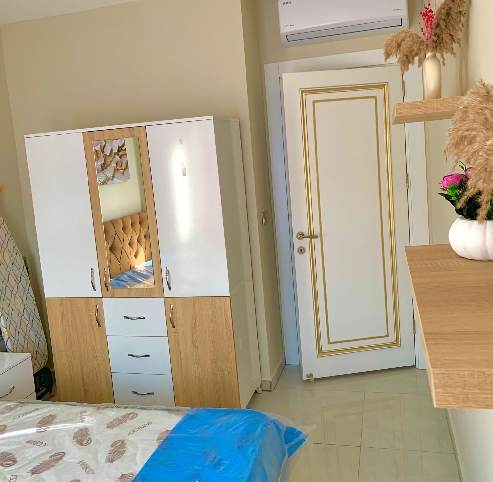 Luksus 1+1 Lejlighed med Bjergudsigt i Alanya