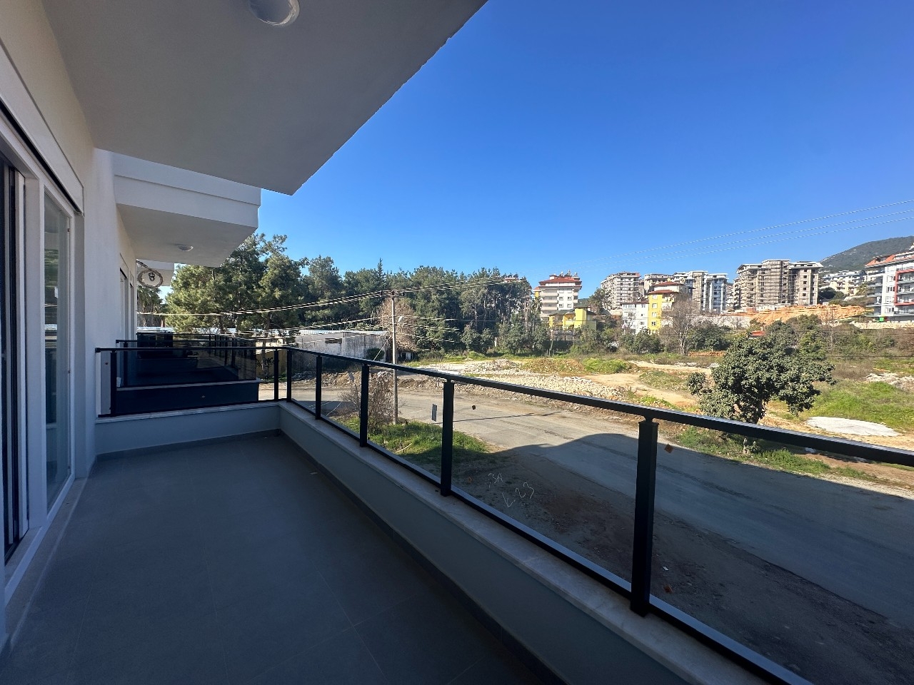 Luxuriöses 1+1 Apartment mit Bergblick in Alanya - Oba