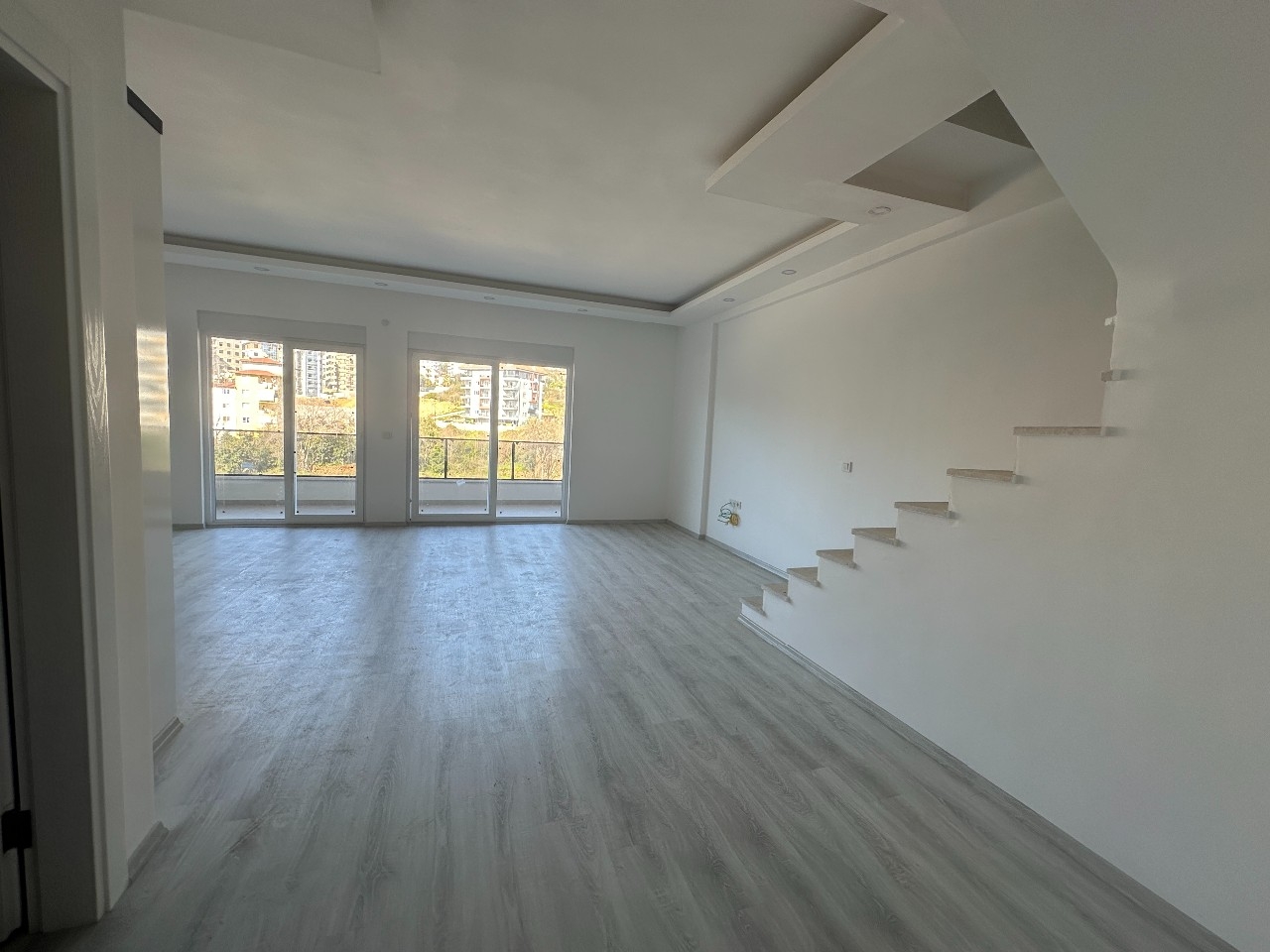 Luxuriöses Bergblick-Penthouse in Alanya - Oba
