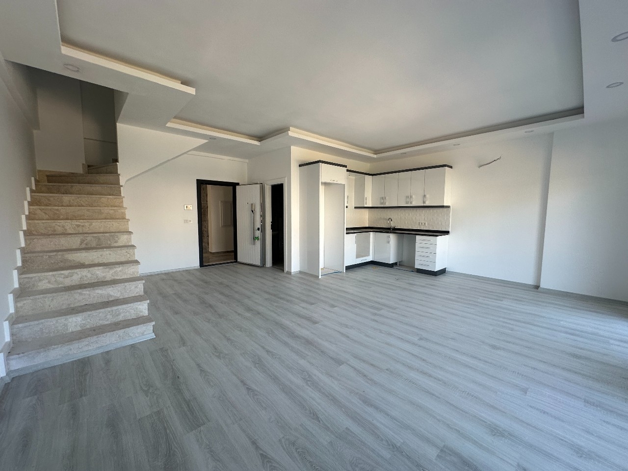Luxuriöses Bergblick-Penthouse in Alanya - Oba