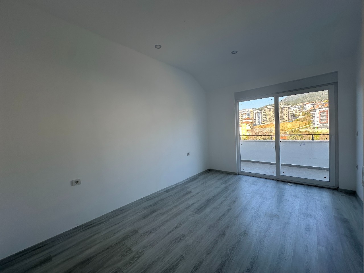 Luxuriöses Bergblick-Penthouse in Alanya - Oba